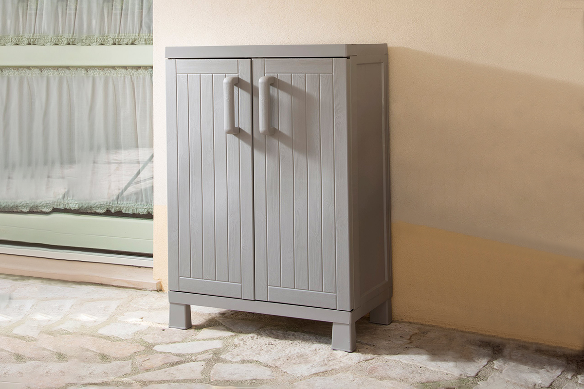 Toomax, Италия Уличный шкаф TOOMAX 2х дверный глубокий WOOD MIDI (2 полки), тёпло-серый