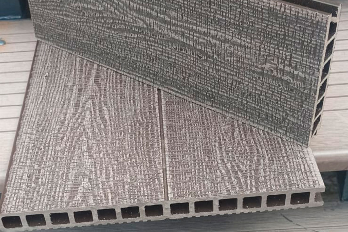 Gardeck Ступень ДПК Deckron Woodlike 317*28*4000мм, венге